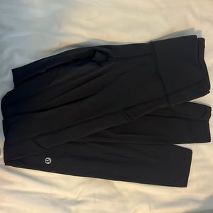 Lululemon black leggings